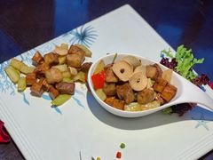 九层塔鹅肝和牛肉-江上荟·创意中国菜(绿地缤纷城店)
