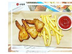 -必胜客(砂之船中东奥莱店)