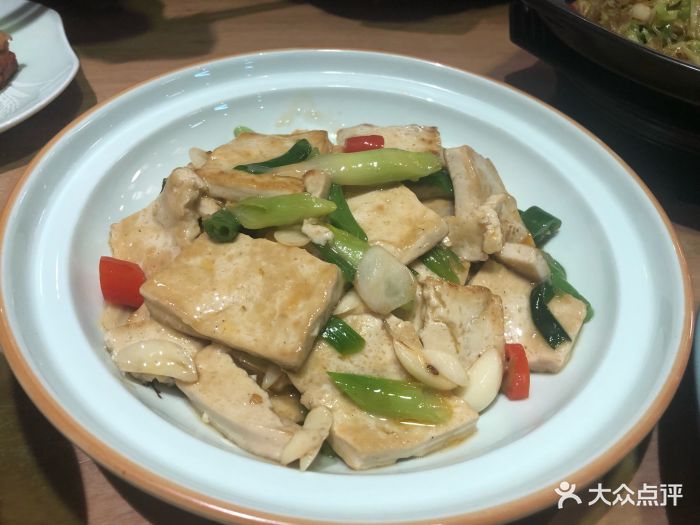 禾珍珠小锅米饭(马庄街店)小锅煎烧信阳豆腐图片