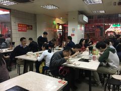 大堂-华威达牛庄(黄埔大道西店)