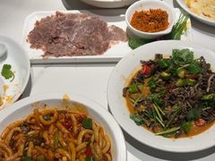 -清真·卡德尔大叔新疆主题餐厅(龙汇路店)