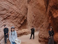 -天山神秘大峡谷