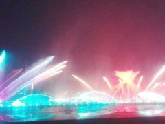 -东港音乐喷泉广场