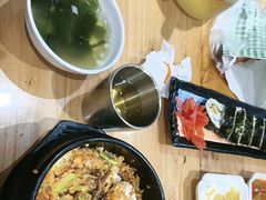 -青瓦餐厅·生鱼片·韩园烤肉(西塔店)