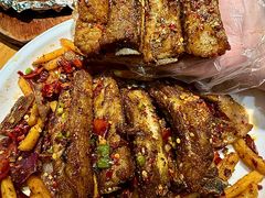 -小三峡食府(西五路店)