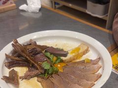 -潮界(LU·ONE凯德晶萃广场店)