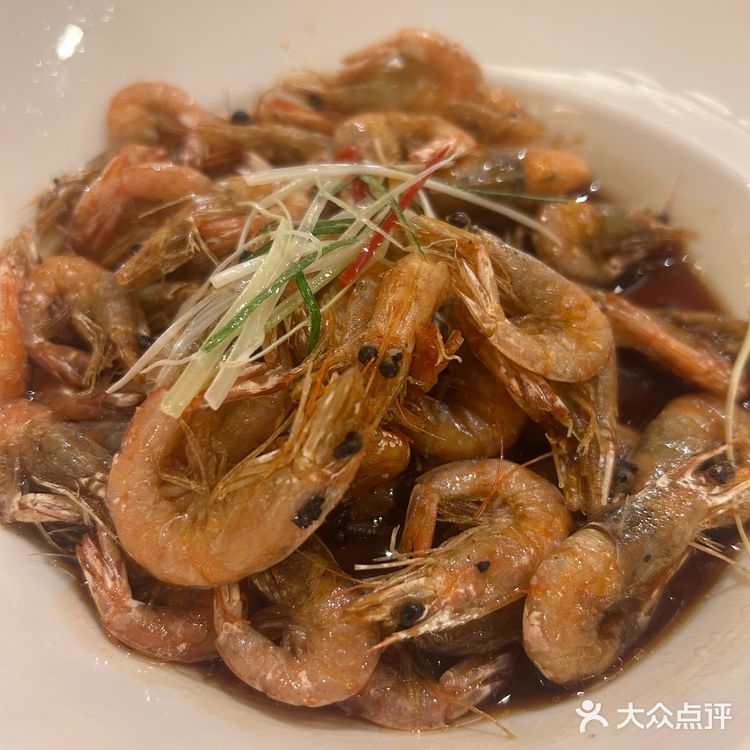 老牌烤鸭店，家人说鸭皮烤的像饼干一样酥脆