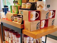 零售区-星巴克(人民公园店)