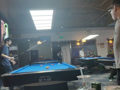 -丁俊晖台球俱乐部(海上海·弘基休闲广场店)