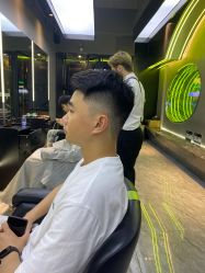 -不迫先生专业男士剪发