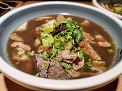 至尊肠头卤煮-肠王卤煮(西单食宝街店)