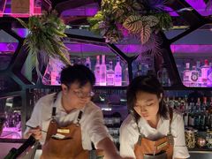 -OZONE 顶楼酒吧(香港丽思卡尔顿酒店)