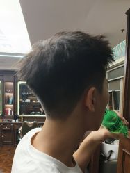 -贝勒爷专业男发