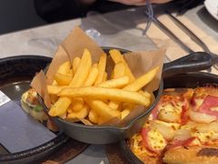 -必胜客(东大桥店)