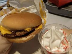 -麦当劳(总统大酒店店)