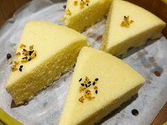 香甜小米糕-西湖春天•老字号杭州菜(百汇店)