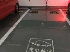 -国华国际广场-地下停车场