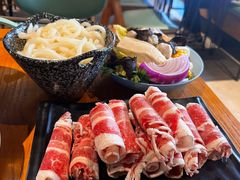 -初念轻轻然(长阳创谷店)