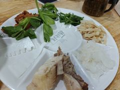 -德致祥云南过桥米线(云天小苑店)