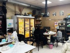 -在巷子里的烤肉店·螺蛳粉烤鱼·牛蛙(和美城店)