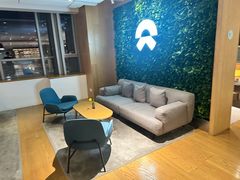 -蔚来中心(北京中关村店)