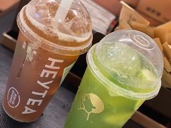 -喜茶(北京华贸购物中心店)