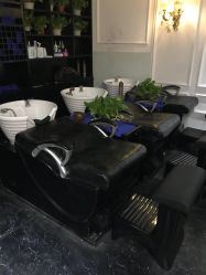 -变画·发型STUDIO