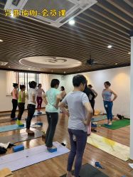 -兴亚瑜伽20年老馆