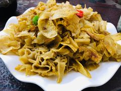 -天天向上素食餐厅(五台山店)