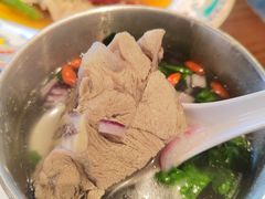 -巴依老爷新疆美食(牡丹园店)