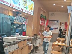 -南城香·饭香串香馄饨香(赵公口店)