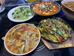 -醉美云南·云南菜主题餐厅(昆明站北京路双龙商场店)