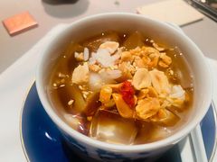 桂花红糖丸子冰粉-荣轩(新荣记环球金融中心店)