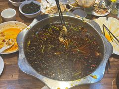 -乡土特色.冷锅鱼.牦牛肉汤锅