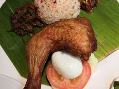 -关夫人餐厅(阳光广场店)