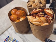 -上海虹桥祥源希尔顿酒店