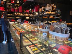 -Salon de The de Joel Robuchon(外滩18号店)