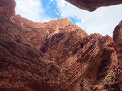 -天山神秘大峡谷