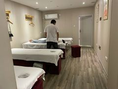 -悬壶盲人推拿按摩中心(长江路店)