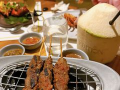 -三亚艾迪逊酒店·海滩烧烤 BARBACOA·现场乐队·浪漫晚餐·烧烤海鲜