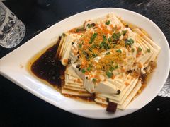 -河畔春天时尚餐厅