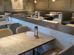 -必胜客(松雷店)