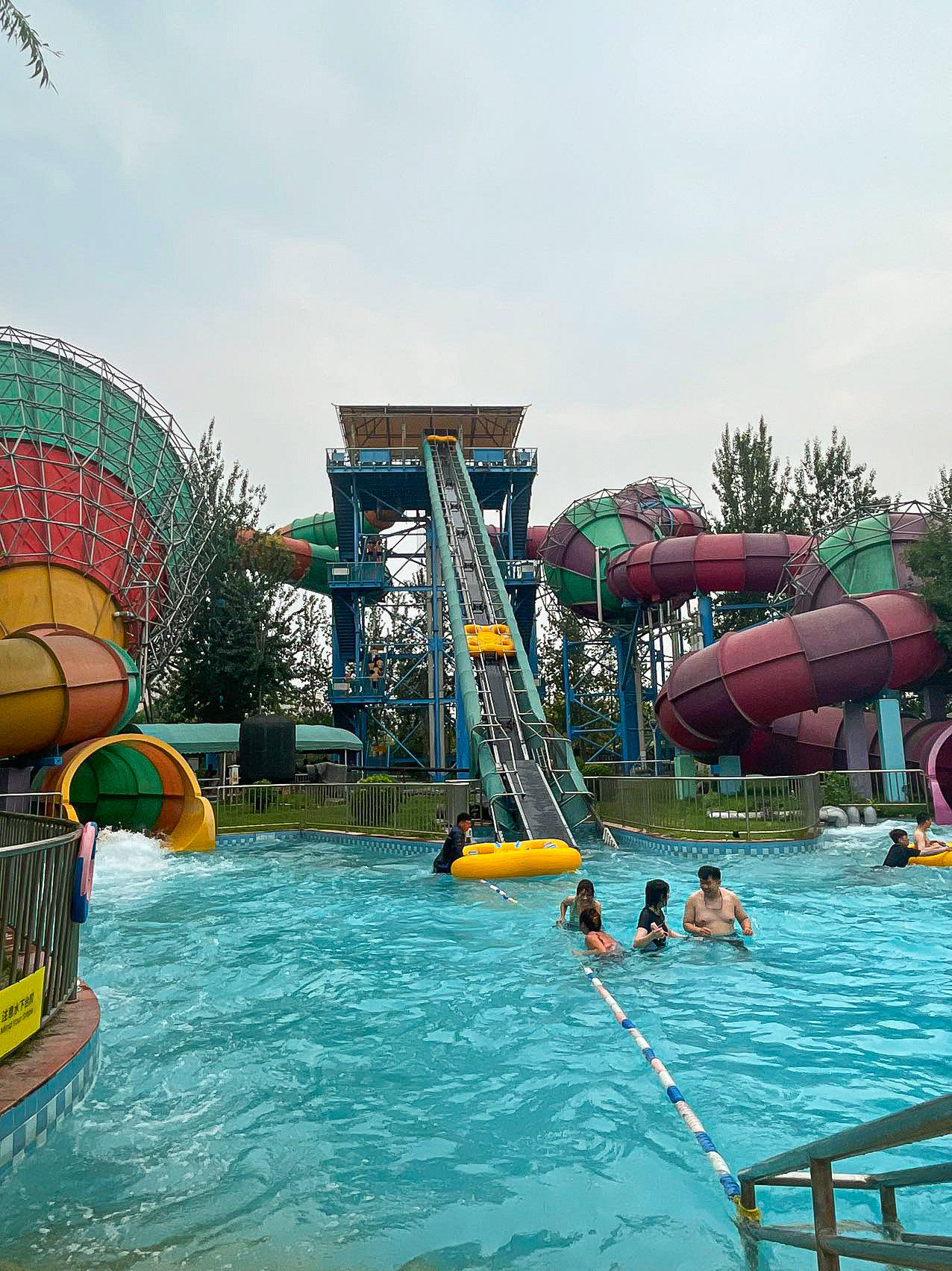 欢乐水魔方,清凉一夏的室外水上乐园