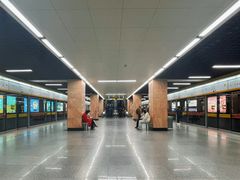 -芳村(地铁站)