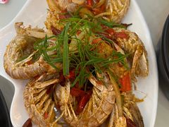 -覃记海鲜美食餐厅