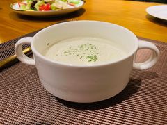 蘑菇浓汤-LUCCA卢卡西班牙海鲜饭(远洋广场店)