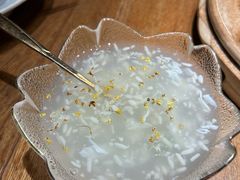 -蜜桃餐厅·伴山(湖滨商业街店)