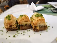 开心果芭啦哇-MADO冰淇淋咖啡馆(淘金店)