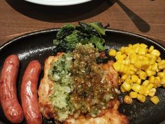 蒜香鸡排配烟熏烤肠-萨莉亚意式餐厅(杭州西溪龙湖天街店)