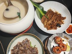 -魁盛居百年鲁菜馆(县西巷店)